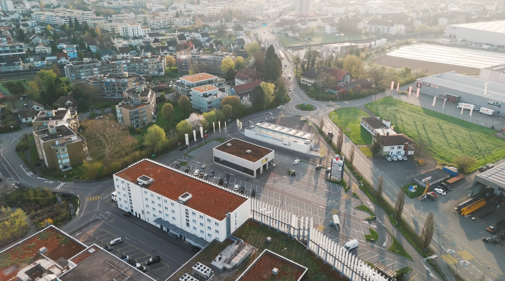 Luftaufnahme Perry Center Oftringen – Standort Pneu 360